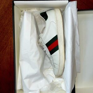 Men’s Gucci Ace Sneakers